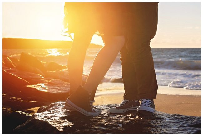 Mia_dans_la_lune_amoureux_jambe_pin_up